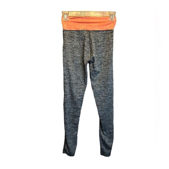 5 for $25🔥DNLA Sport Grey & Pink Leggings Juniors Small - Picture 2 of 6